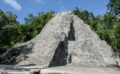 Pirámide de Coba